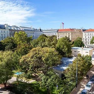 Rudolfsplatz Viena