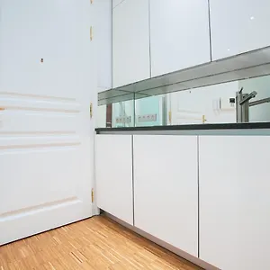 1020 | Vie | Viena