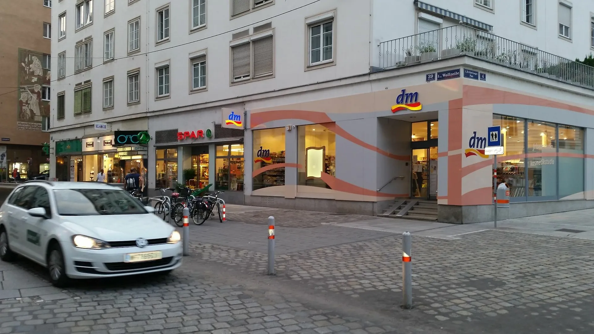 Goldfisch Apartment Central Park Viena
