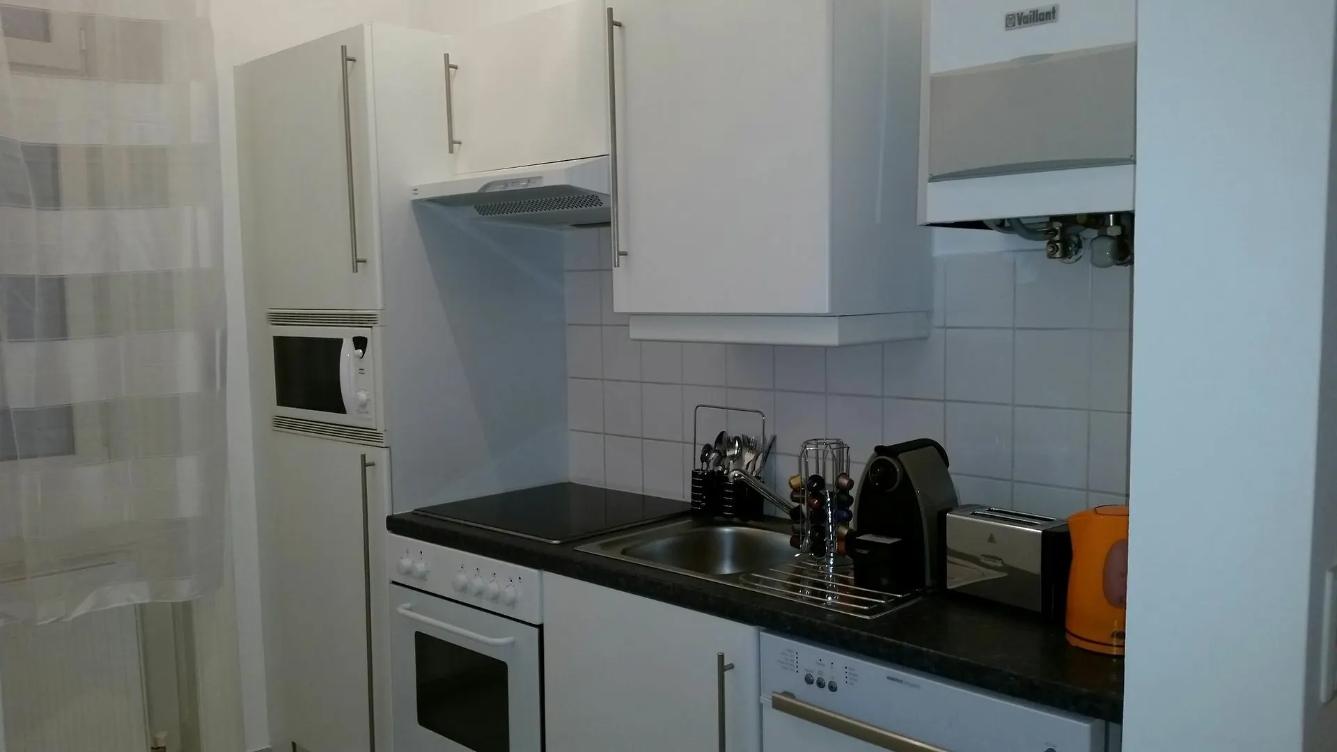 Goldfisch Apartment Central Park Viena Austria